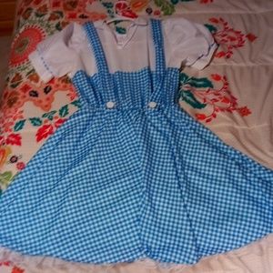 Dorthy Halloween costume
